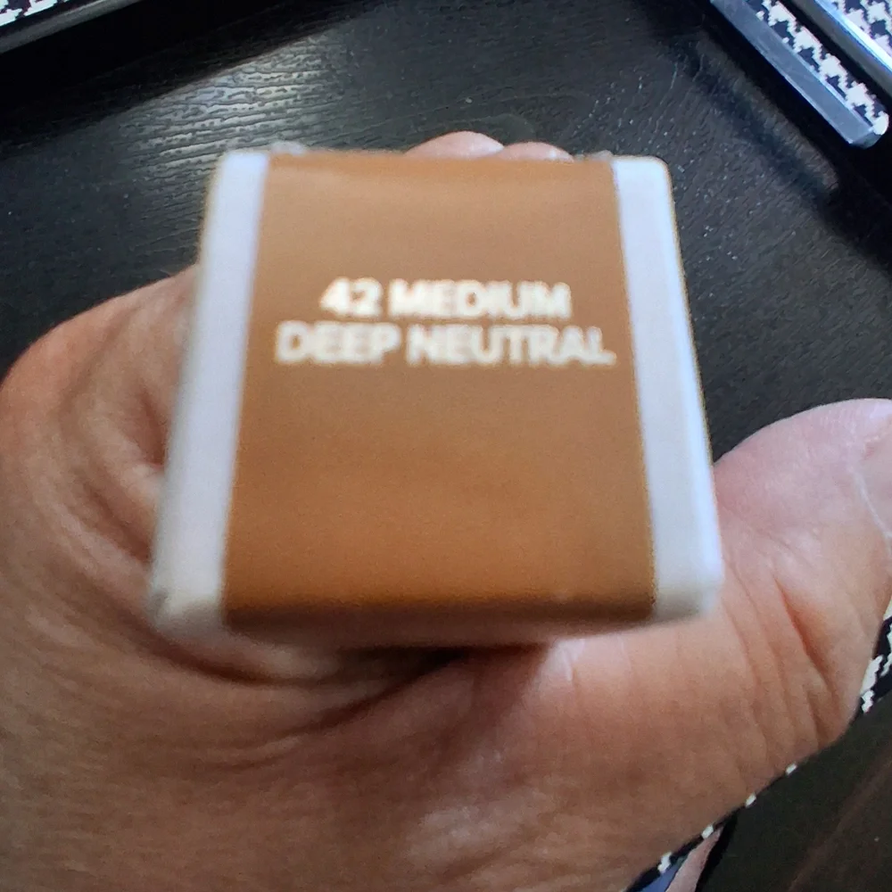 HAUS LABS TRICLONE SKIN TECH CONCEALER 42 MEDIUM DEEP NEUTRAL